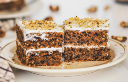 Fitness Recipe: Fluffy Carrot Cake with Walnuts and Vanilla Cream