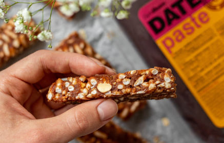 Fitness Recipe: RAW Date Bars with Nut Butter