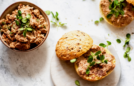 Fitness Recipe: Vegan Tofu Spread with Sun-Dried Tomatoes